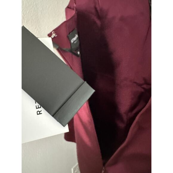 retrofete Giavanna Dress in Port - Picture 13 of 13